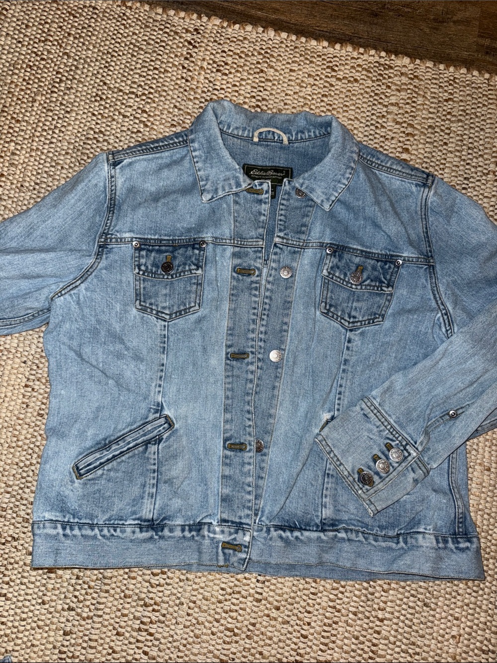 Y2K Vintage Eddie Bauer Light Blue Denim Jean Jacket